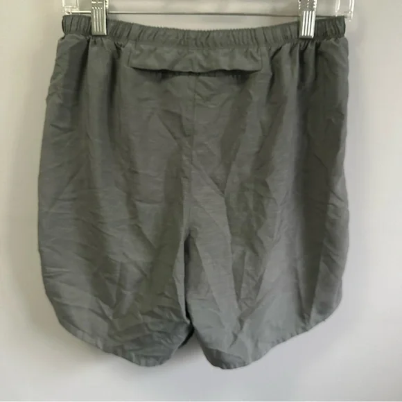 Nike Athletic Shorts in Forest Green Medium | Drawstring Loose Fit Back Pocket - Picture 7 of 13